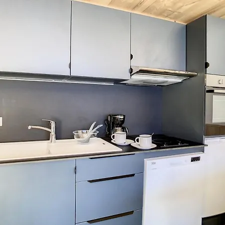Apartment Lumineux A Renover, Skis Aux Pieds - Fr-1-344-794