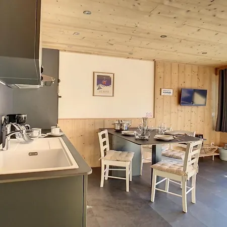 Apartment Lumineux A Renover, Skis Aux Pieds - Fr-1-344-794 Saint-Martin-de-Belleville